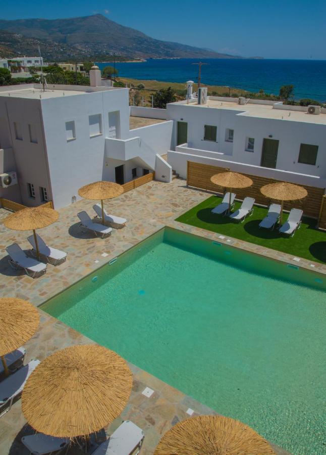 Ostria Hotel & Apartments Gavrio Exterior foto