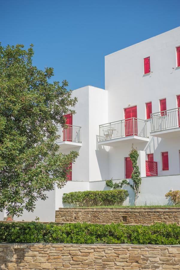 Ostria Hotel & Apartments Gavrio Exterior foto