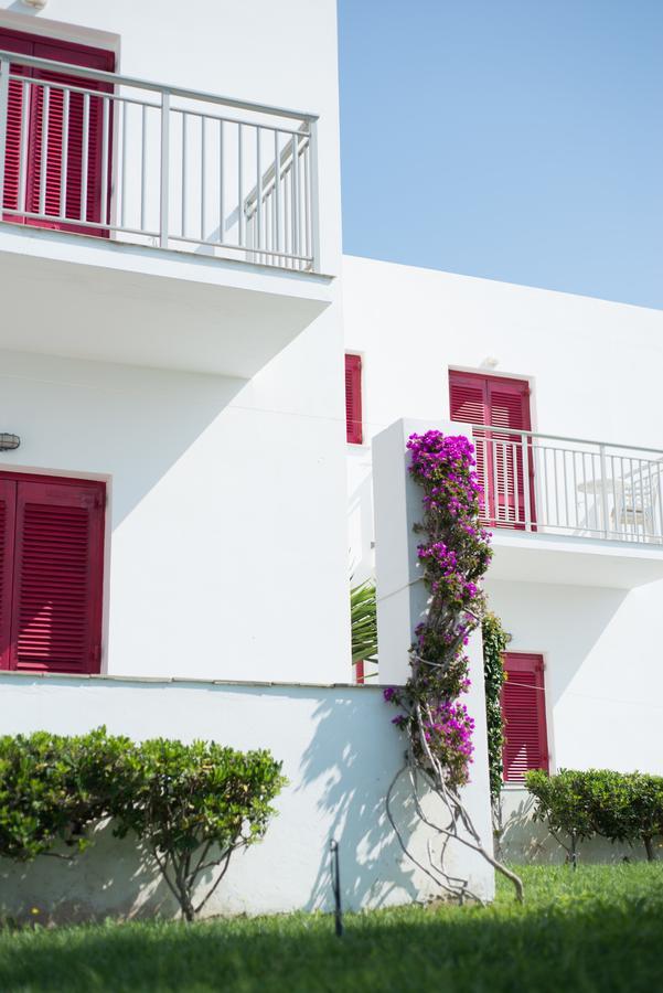 Ostria Hotel & Apartments Gavrio Exterior foto
